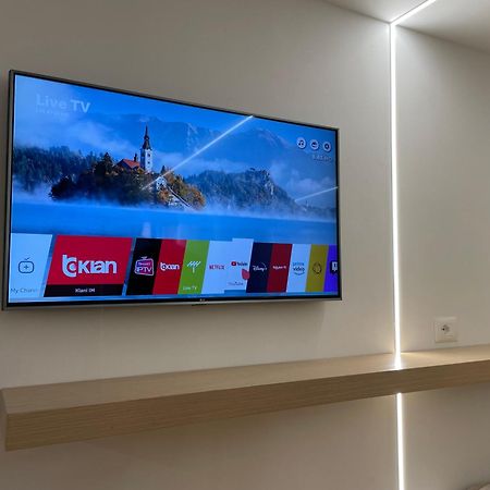 Tesa Studio Тирана Екстериор снимка