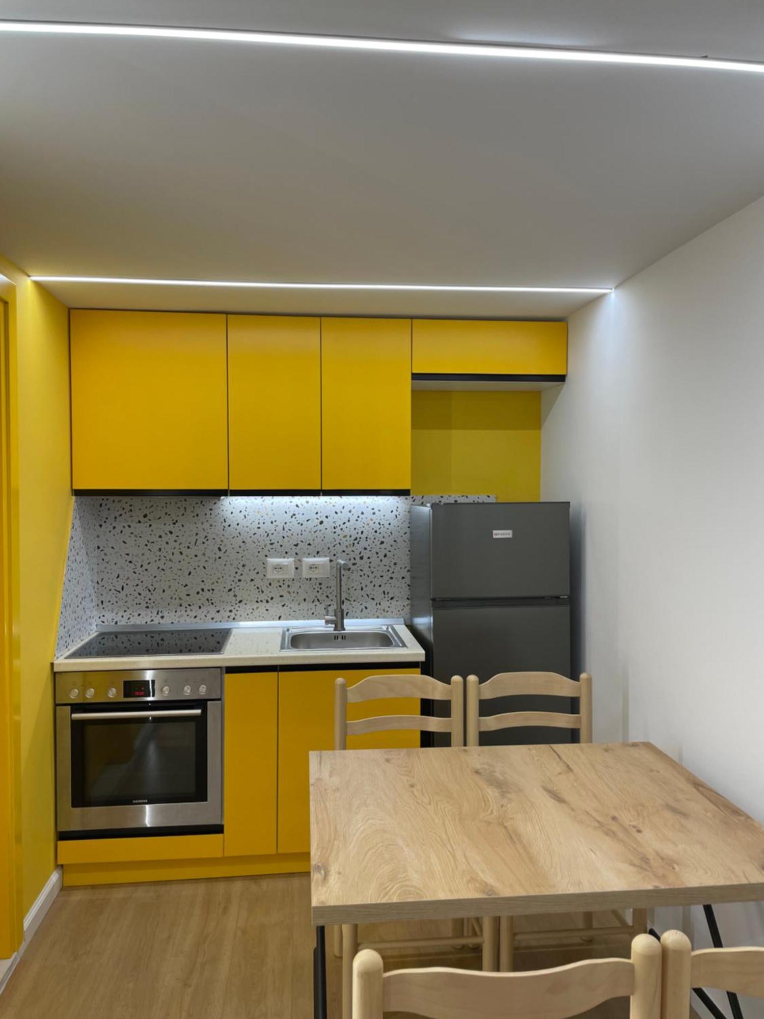 Tesa Studio Тирана Екстериор снимка